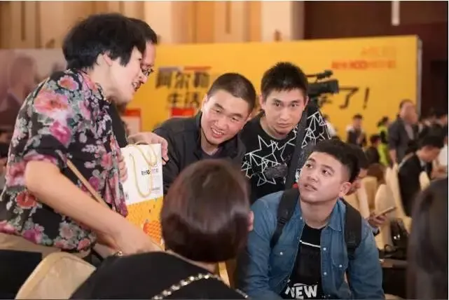 点击查看图片 点击查看图片